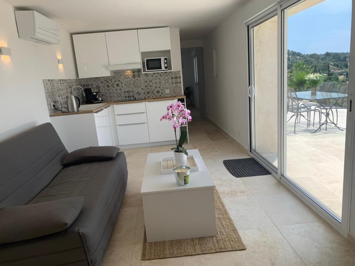 La Venturonne Appartement Neuf Rez De Jardin 45 M2 Vue Mer Et Vignes 10 Mn Des Plages 勒博塞 外观 照片
